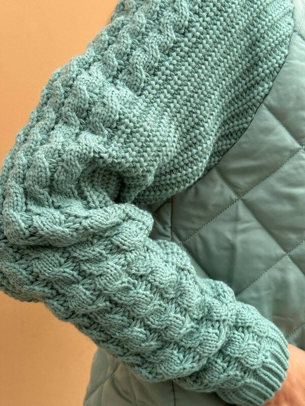 Sophia | Manteau de luxe avec manches tricotées