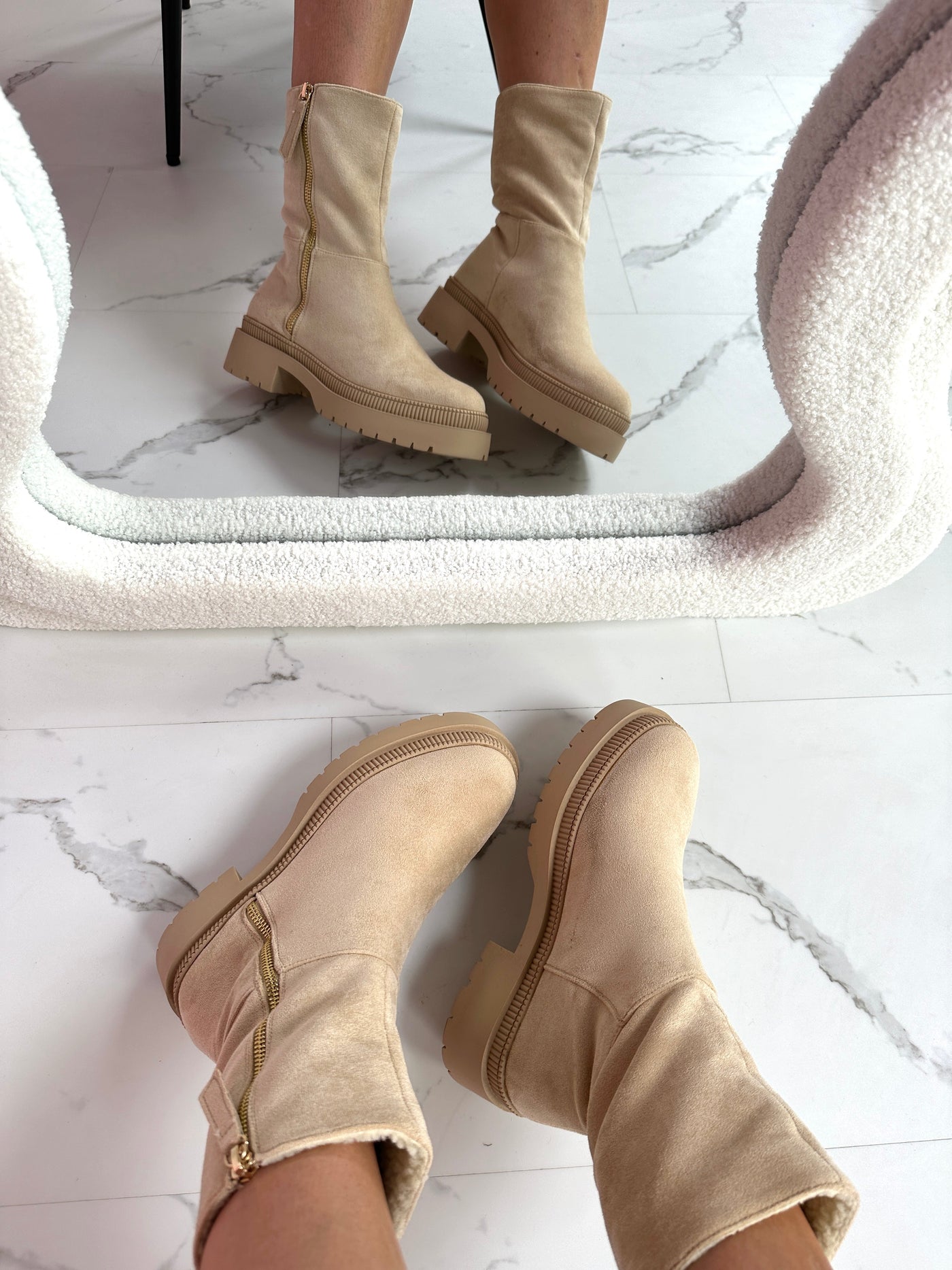 Bottes zippées beiges confortables